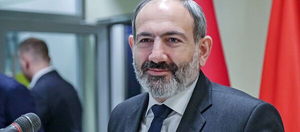 Премьер-министр Армении Никол Пашинян во время брифинга в штаб-квартире ЕЭК (25 января 2019). Москвa - Sputnik Армения