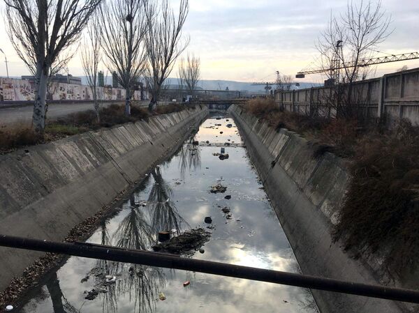 Мусорная река-невидимка: нужен ли Еревану Гетар – решать городским властям - Sputnik Армения