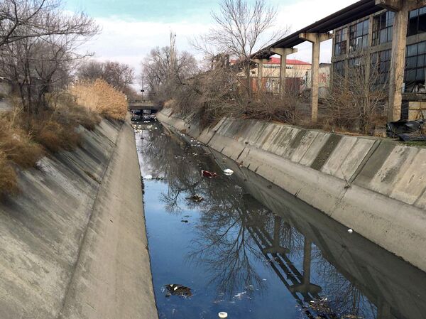 Мусорная река-невидимка: нужен ли Еревану Гетар – решать городским властям - Sputnik Армения