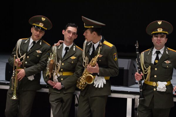 Репетиция торжественного мероприятия ко Дню Армии - Sputnik Армения