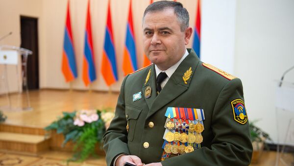 Начальник Ген.Штаба ВС РА Артак Давтян во время церемонии награждения военнослужащих (28 января 2019). Еревaн - Sputnik Армения