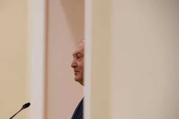 Президент Армен Саркисян во время церемонии награждения военнослужащих (28 января 2019). Еревaн Президент Армен Саркисян во время церемонии награждения военнослужащих (28 января 2019). Еревaн - Sputnik Армения