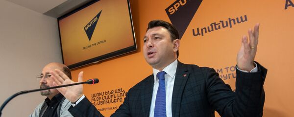 Эдуард Шармазанов на пресс-конференции в пресс-центре Sputnik Армения (29 января 2019). Еревaн - Sputnik Армения