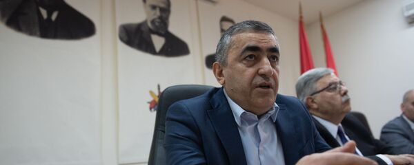 Председатель Бюро партии АРФД Армен Рустамян на пресс-конференции (29 января 2019). Еревaн - Sputnik Армения