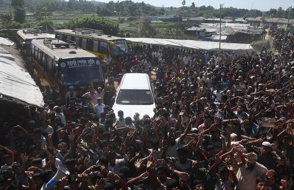 Ի՞նչ գիտի իսկական բանգլադեշցին Երևանի Բանգլադեշի մասին. ծանոթ անունով անծանոթ երկիրը Ի՞նչ գիտի իսկական բանգլադեշցին Երևանի Բանգլադեշի մասին. ծանոթ անունով անծանոթ երկիրը - Sputnik Արմենիա