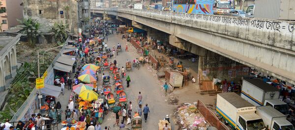 Уличное движение в Дакке, Бангладеш Уличное движение в Дакке, Бангладеш - Sputnik Армения