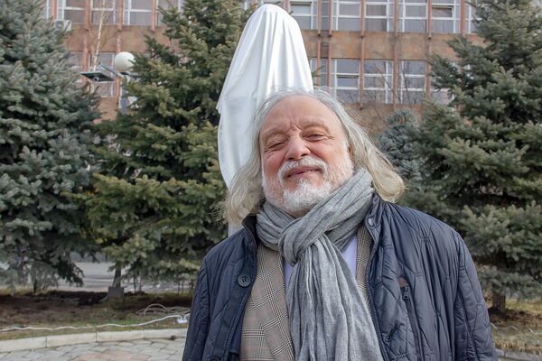 Երևանում տեղադրվեց Գրիբոյեդովի կիսանդրին. լուսանկարներ Երևանում տեղադրվեց Գրիբոյեդովի կիսանդրին. լուսանկարներ - Sputnik Արմենիա