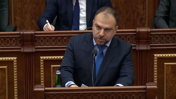 Председатель комитета по градостроительству Аветик Элоян освобожден от должности - Sputnik Армения