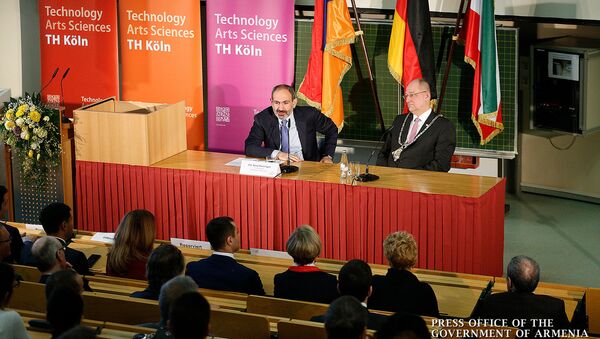 Премьер-министр Армении Никол Пашинян посетил Технический университет Кельна (31 января 2019). Кельн - Sputnik Արմենիա