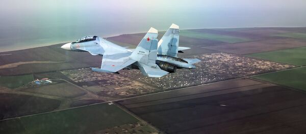 Многоцелевой истребитель Су-30СМ на Международном конкурсе «Авиадартс-2018» (27 марта 2018). Краснодарский край Многоцелевой истребитель Су-30СМ на Международном конкурсе «Авиадартс-2018» (27 марта 2018). Краснодарский край - Sputnik Արմենիա