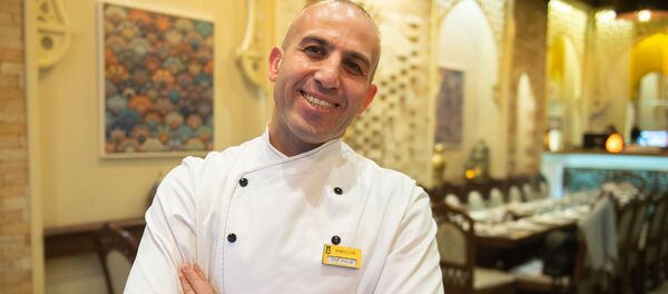 Иракский шеф-повар ресторана Вавилон Ашраф Абу Зайд - Sputnik Արմենիա
