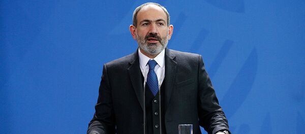 Премьер-министр Армении Никол Пашинян и канцлер Германии Ангела Меркель на совместной пресс-конференции в канцелярии (1 февраля 2019). Берлин Премьер-министр Армении Никол Пашинян и канцлер Германии Ангела Меркель на совместной пресс-конференции в канцелярии (1 февраля 2019). Берлин - Sputnik Армения