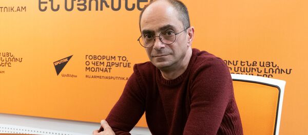 Олег Караханян - Sputnik Армения