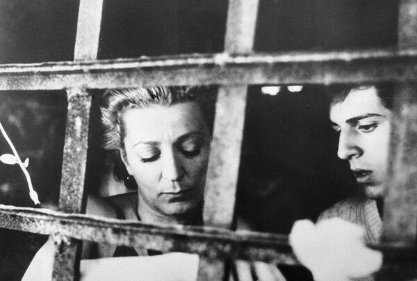 В Ереване фильмы свои не показывай! Как грузинский режиссер чудом выжил в Армении - Sputnik Армения