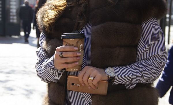 Take Away հայկական ձևով. թրեյլեր-սրճարանները խանգարո՞ւմ են քաղաքապետարանին Take Away հայկական ձևով. թրեյլեր-սրճարանները խանգարո՞ւմ են քաղաքապետարանին - Sputnik Արմենիա