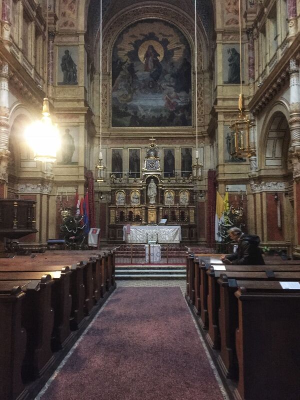 Браки армян с иностранцами и ликер: отец Ваан раскрыл секреты Монастыря мхитаристов в Вене - Sputnik Армения