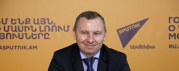 Консул РФ в РА Андрей Шанин в рамках проекта Sputnik МедиUS - Sputnik Արմենիա
