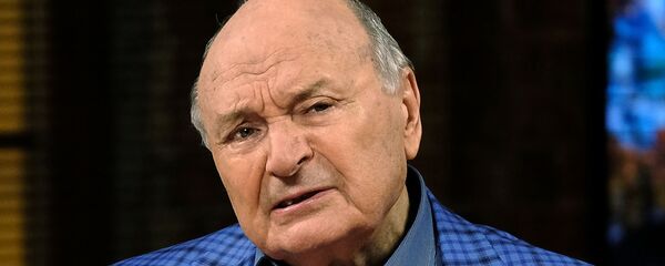 Съемки программы Дежурный по стране с Михаилом Жванецким Съемки программы Дежурный по стране с Михаилом Жванецким - Sputnik Армения