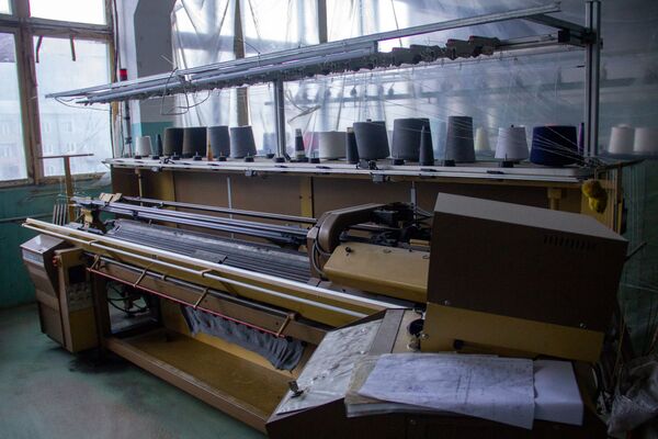 Не хуже турецкого товара: на швейной фабрике в Капане заказы есть, но рук не хватает - Sputnik Армения