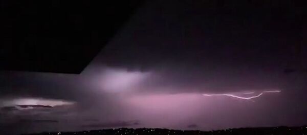 Мощный шторм оставил Сидней без света Мощный шторм оставил Сидней без света - Sputnik Армения