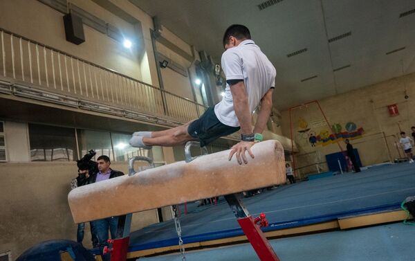 В спортивной школе олимпийского резерва по гимнастике имени Альберта Азаряна (11 февраля 2019). Еревaн - Sputnik Армения