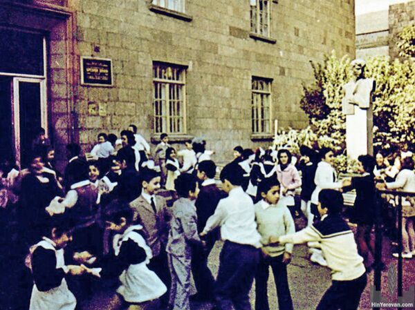 Эволюция ереванского чапалаха, или Как реальные пацаны решали вопросы в 70-х - Sputnik Армения