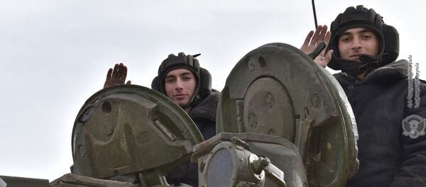 Военные учения армянских военнослужащих Военные учения армянских военнослужащих - Sputnik Армения