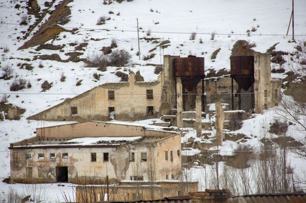 Если не будет хлеба… они угостят медом: чего мы не знали о самом маленьком городе Армении - Sputnik Армения
