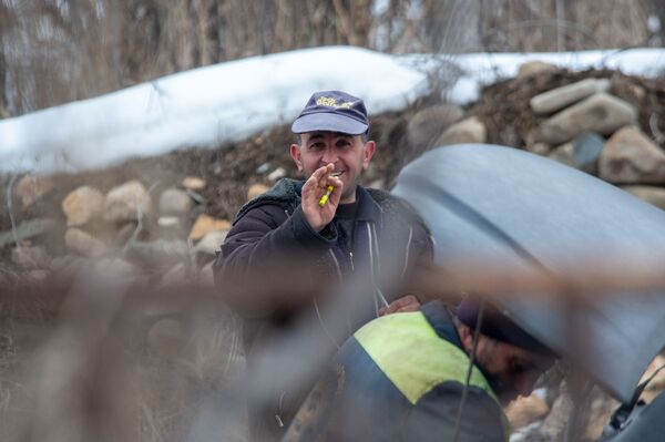 Если не будет хлеба… они угостят медом: чего мы не знали о самом маленьком городе Армении - Sputnik Армения