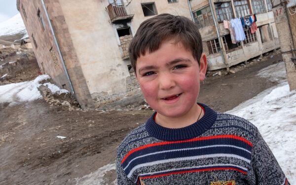 Маленький гражданин Дастакерта, Сюникская область - Sputnik Армения