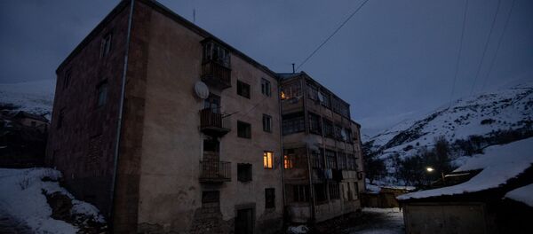 Здание в Дастакерте, Сюникская область Здание в Дастакерте, Сюникская область - Sputnik Արմենիա