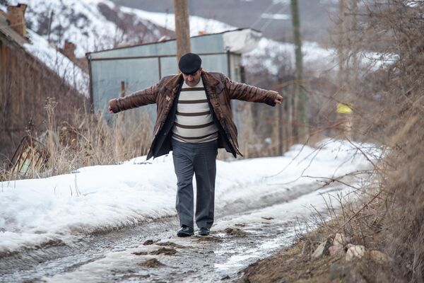 Если не будет хлеба… они угостят медом: чего мы не знали о самом маленьком городе Армении - Sputnik Армения