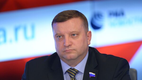 Член Комитета Совета Федерации по обороне и безопасности Алексей Кондратьев - Sputnik Армения