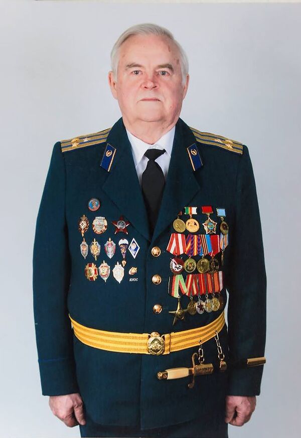 Майор госбезопасности — и возил Алиева, или Как штурмовали дворец Амина Майор госбезопасности — и возил Алиева, или Как штурмовали дворец Амина - Sputnik Армения