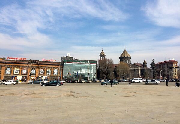 Таинственная крепость и улица-клад: топ-5 крутых мест в Гюмри - Sputnik Армения