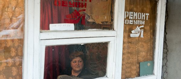 Сапожная будка Гаяне Гамбарян Сапожная будка Гаяне Гамбарян - Sputnik Армения