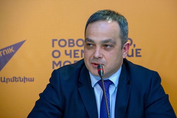 Москва увеличила число квот: как абитуриентам из Армении поступить в лучшие вузы России - Sputnik Армения