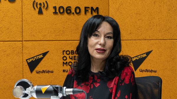 Наира Зограбян в гостях радио Sputnik - Sputnik Армения