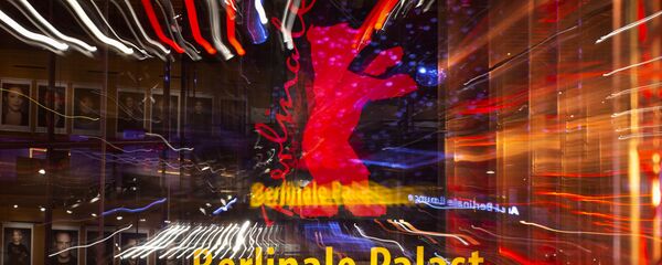 Вход в Театр на Потсдамской площади, место проведения 69-го Берлинского кинофестиваля Берлинале - 2019. - Sputnik Արմենիա