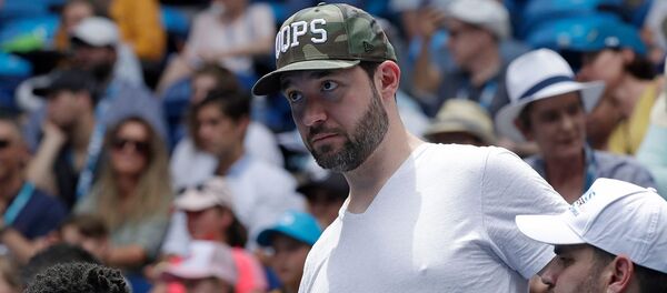 Алексис Оганян наблюдает за матчем Серены Уильямс против немки Татьяны Марии на Открытом чемпионате Австралии по теннису (15 января 2019). Мельбурн - Sputnik Армения