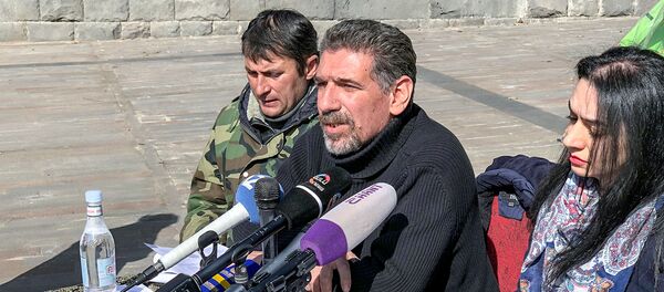 Пресс-конференция режиссера Ованеса Галстяна (19 февраля 2019). Еревaн Пресс-конференция режиссера Ованеса Галстяна (19 февраля 2019). Еревaн - Sputnik Արմենիա