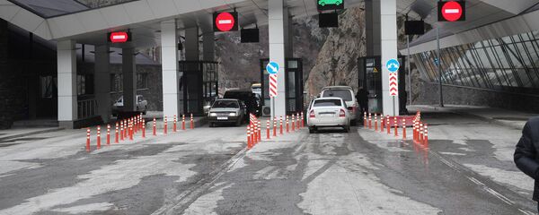 Автомобильный пункт пропуска Верхний Ларс - Sputnik Армения