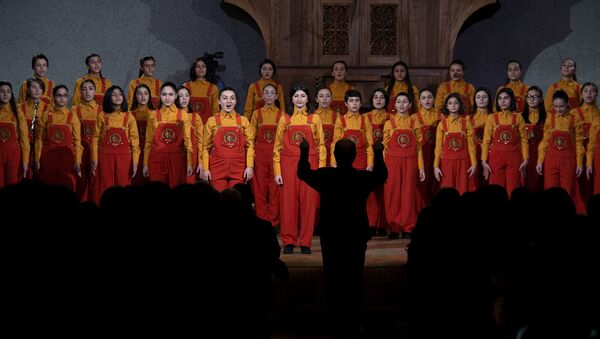 Концерт хора Маленькие певцы Армении (14 декабря 2015). Еревaн - Sputnik Армения