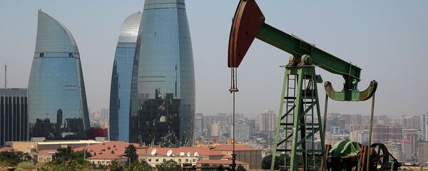 Нефтяная скважина в Баку Нефтяная скважина в Баку - Sputnik Արմենիա