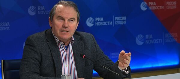 Видеомост с участием члена Совета Федерации РФ Игорем Морозовым (21 февраля 2019). Москвa Видеомост с участием члена Совета Федерации РФ Игорем Морозовым (21 февраля 2019). Москвa - Sputnik Армения