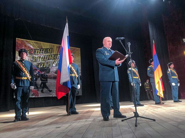 Հայրենիքի պաշտպանի օրը՝ հայրենիքից հեռու. ՌԴ զինվորականները նշեցին տոնը. լուսանկարներ Հայրենիքի պաշտպանի օրը՝ հայրենիքից հեռու. ՌԴ զինվորականները նշեցին տոնը. լուսանկարներ - Sputnik Արմենիա