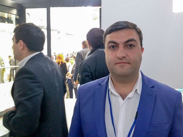 Увидеть и Арагац, и Арарат: в Армении хотят отстроить канатку на вершину известной горы Увидеть и Арагац, и Арарат: в Армении хотят отстроить канатку на вершину известной горы - Sputnik Армения