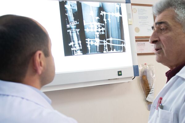 Ինչու են կարճահասակները գալիս Երևան, կամ ինչպես Միրզոյանը երջանկացրեց ճապոնացուն - Sputnik Արմենիա