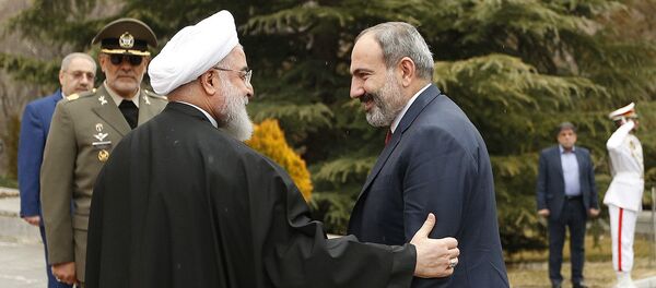 Встреча премьер-министр Армении Никола Пашиняна и президента Ирана Хасана Рухани (27 февраля 2019). Тегеран - Sputnik Армения
