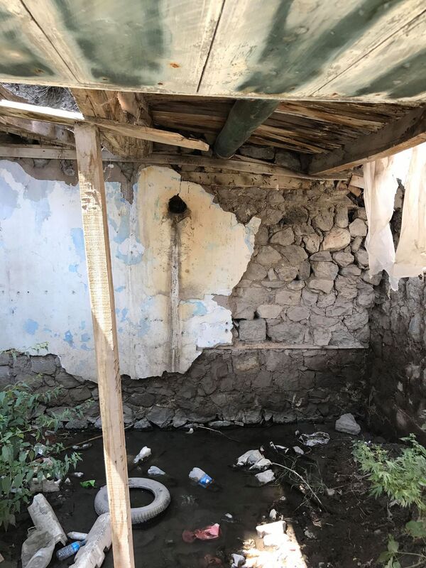 Армянское наследие в Турции уничтожается: разрушили дом Егише Чаренца в Карсе - Sputnik Армения